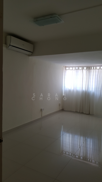 108 Hougang Avenue 1, 108 Hougang Avenue 1, 2 Bedrooms, 731 sqft, HDB Flat For Rent, by Sarah Chong, 20303906 - Common Room - PropertyGuru.com.sg