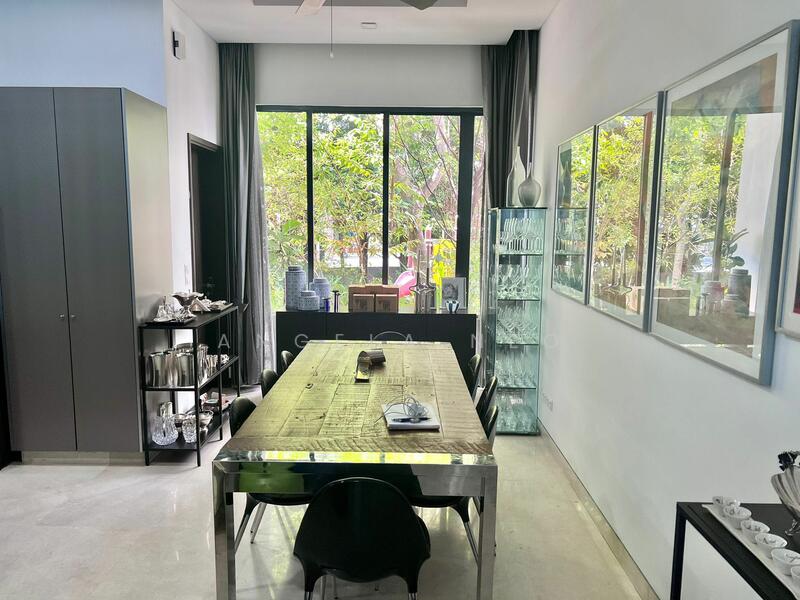 For Rent - One Lynwood