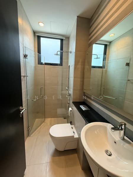 For Rent - One Lynwood