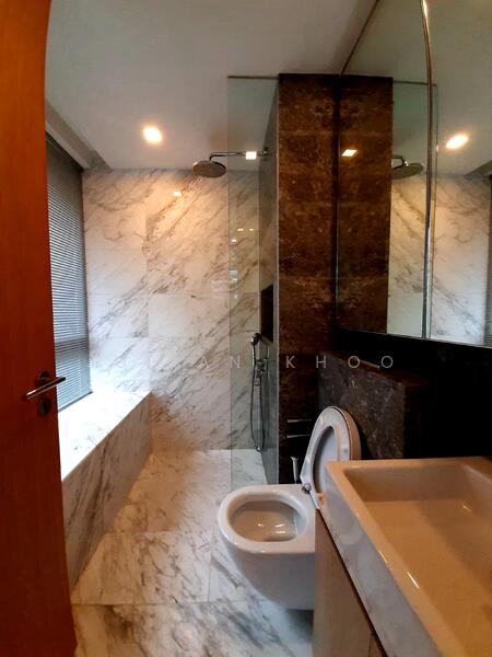 The Peak @ Cairnhill II, 61 Cairnhill Circle, 2 Bedrooms, 904 sqft, Apartment For Rent, by Julian Khoo, 20311159 - PropertyGuru.com.sg