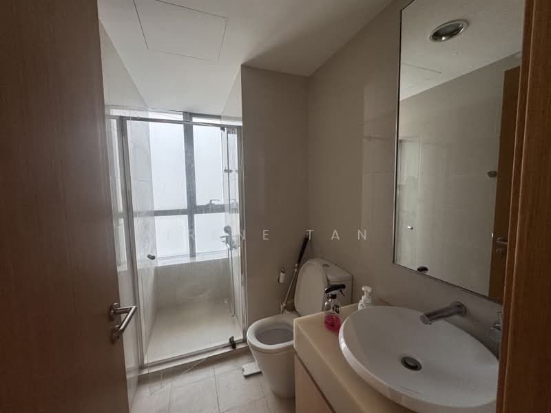 The Clift, 21 McCallum Street, 2 Bedrooms, 775 sqft, Apartment For Rent, by Irene Tan, 20311210 - PropertyGuru.com.sg