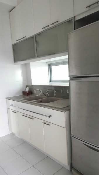 11 Amber Road, 11 Amber Road, 3 Bedrooms, 1,506 sqft, Apartment For Rent, by Valerie Koh, 20313373 - PropertyGuru.com.sg
