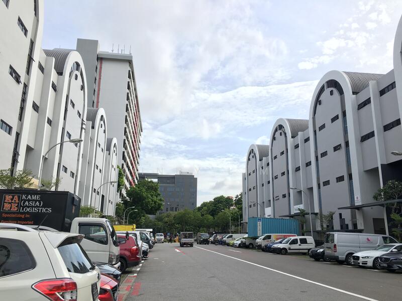 Henderson Industrial Park, 215 Henderson Road, 1,750 sqft, Light Industrial (B1) For Rent, by Cindy Lim, 20314775 - Ample car park. - CommercialGuru.com.sg