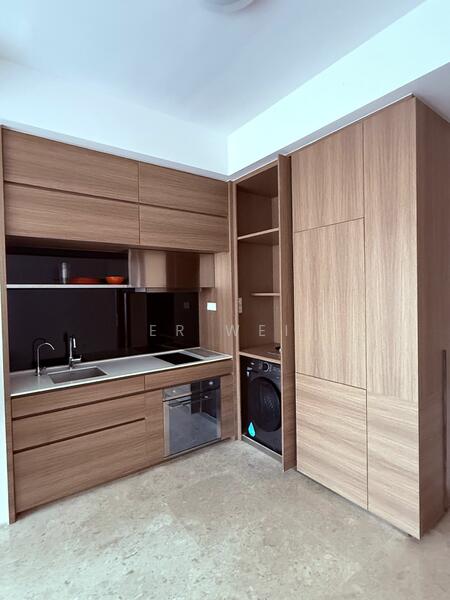 Echelon, 9 Alexandra View, 2 Bedrooms, 731 sqft, Condominium For Rent, by Er Wei, 20316860 - PropertyGuru.com.sg