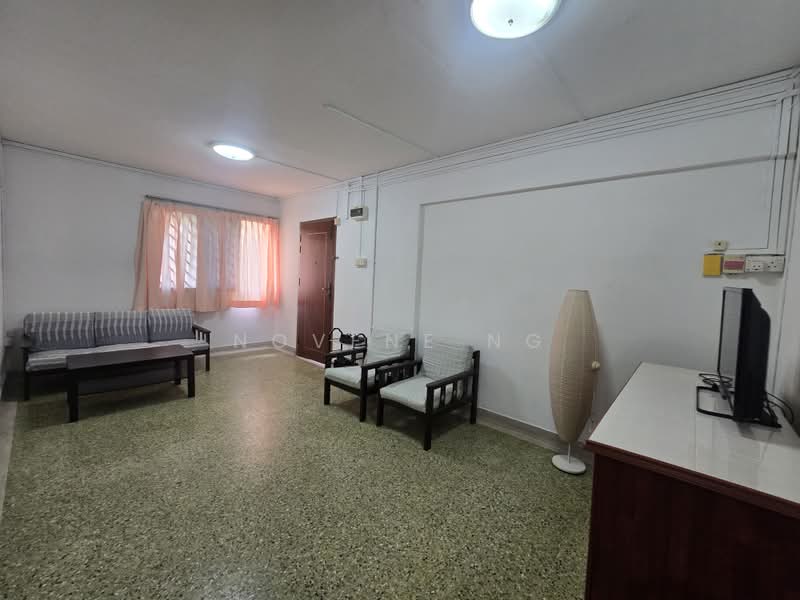 428 Clementi Avenue 3, 428 Clementi Avenue 3, 2 Bedrooms, 882 sqft, HDB Flat For Rent, by Novene Ng, 20317980 - PropertyGuru.com.sg