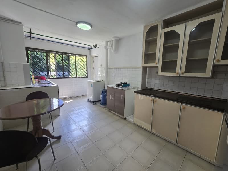 428 Clementi Avenue 3, 428 Clementi Avenue 3, 2 Bedrooms, 882 sqft, HDB Flat For Rent, by Novene Ng, 20317980 - PropertyGuru.com.sg