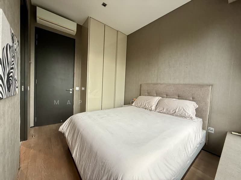 For Rent - OUE Twin Peaks