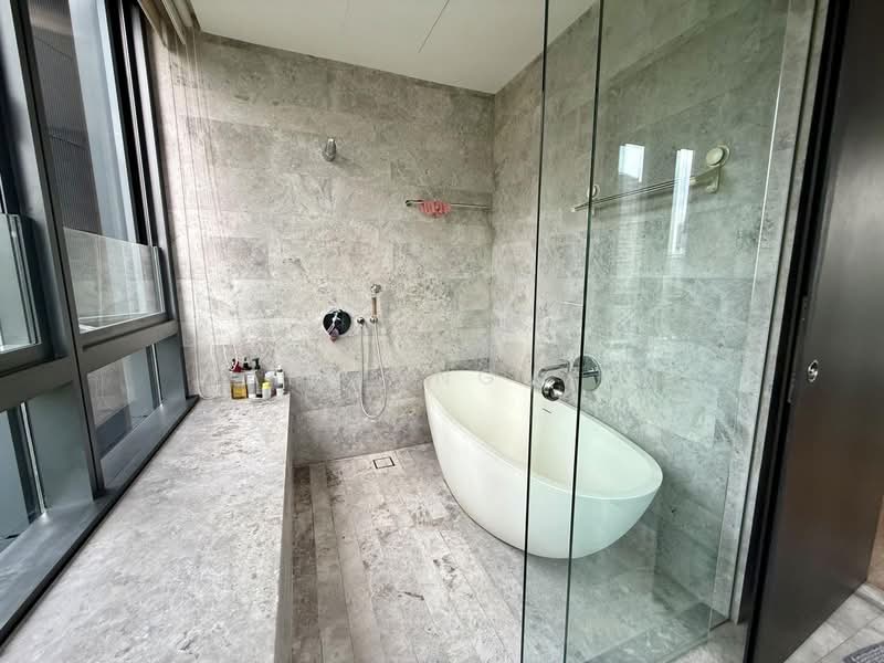 For Rent - OUE Twin Peaks