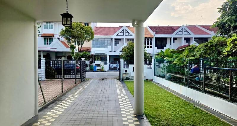 Only $21xx psf ! Poh Huat Vicinity Walk to Kovan MRT/Future S’goon North MRT/1km Rosyth Sch!, Hougang / Punggol / Sengkang, 4 Bedrooms, 2,400 sqft, Terraced House For Sale, by Ray Lim, 20318892 - Exterior - PropertyGuru.com.sg