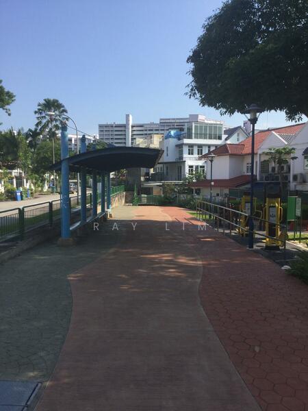 Only $21xx psf ! Poh Huat Vicinity Walk to Kovan MRT/Future S’goon North MRT/1km Rosyth Sch!, , 4 Bedrooms, 2,400 sqft, Terraced House For Sale, by Ray Lim, 20318892 - PropertyGuru.com.sg