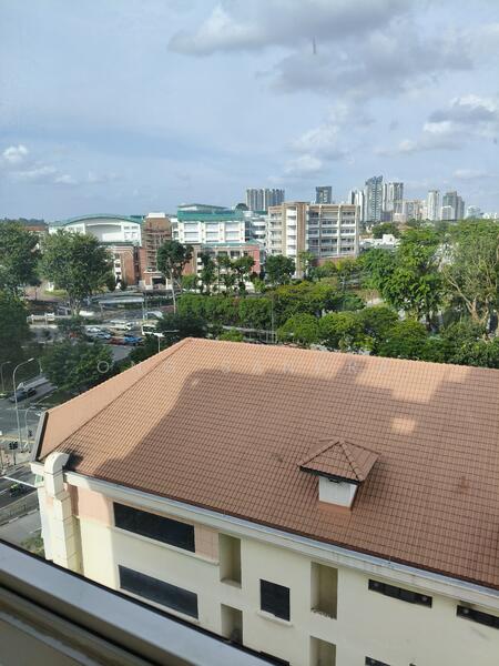 For Rent - Balmoral Place