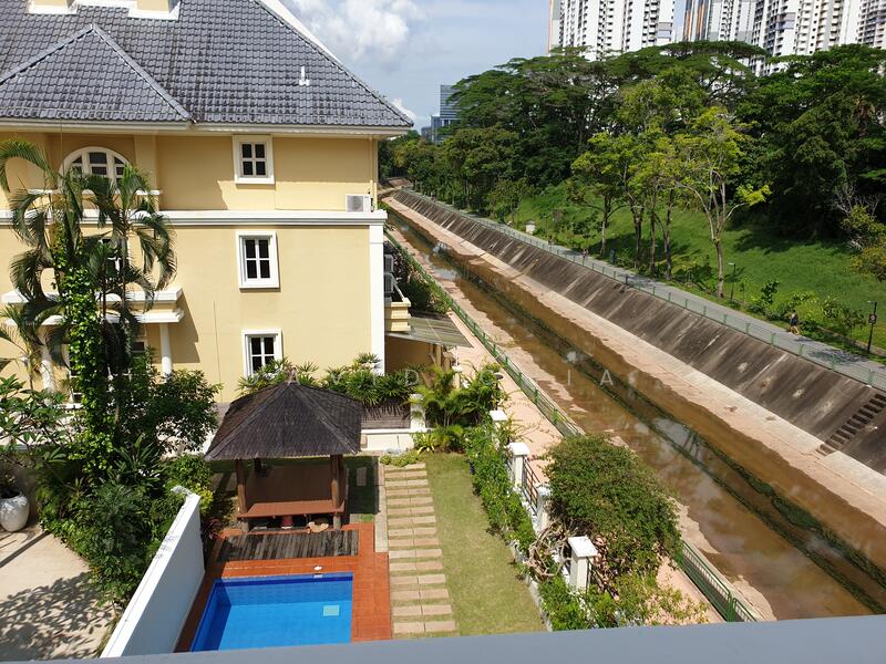Holland Grove Semi-Detached 5 Bedrooms House, Holland Grove View, 5 Bedrooms, 4,438 sqft, Detached House For Rent, by David Chia, 20320113 - PropertyGuru.com.sg