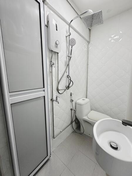 Blk 66 Circuit Road, Circuit road, Room Rental, 150 sqft, HDB Flat For Rent, by Razak ., 20328272 - PropertyGuru.com.sg