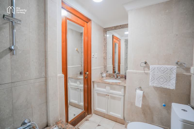 Valley Park, 473 River Valley Road, 3 Bedrooms, 1,356 sqft, Condominium For Rent, by Diana Teow, 20330143 - PropertyGuru.com.sg