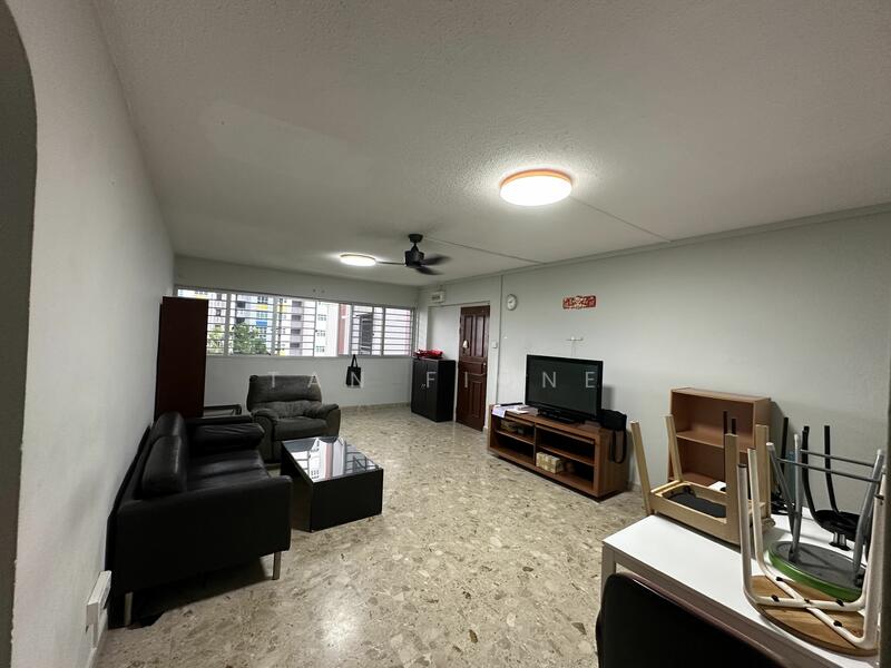 For Rent - 448 Jurong West Street 42