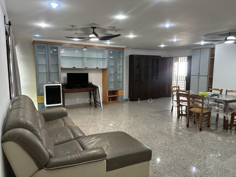 323C Sengkang East Way, 323C Sengkang East Way, Hougang / Punggol / Sengkang, 3 Bedrooms, 1,200 sqft, HDB Flat For Rent, by Toni Teo, 20331857 - PropertyGuru.com.sg