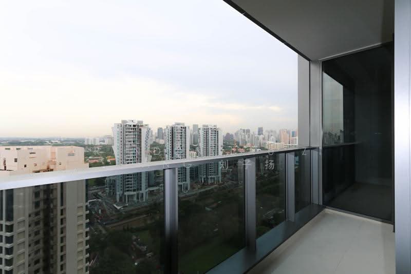 Echelon, 7 Alexandra View, Alexandra / Commonwealth, 2 Bedrooms, 732 sqft, Condominium For Rent, by Brandon Lau Zi Yang, 20334857 - Super breezy! - PropertyGuru.com.sg