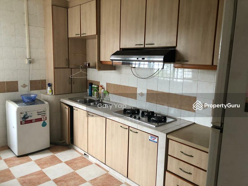 For Rent - 619 jurong west st65