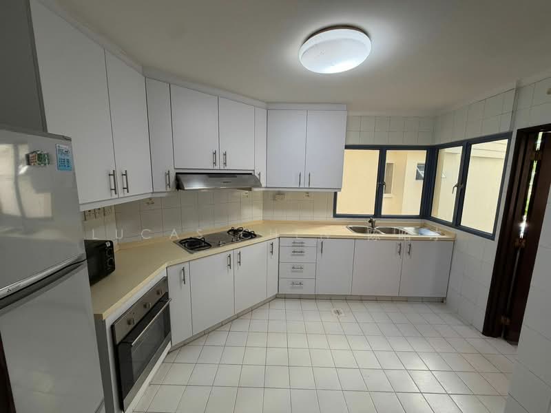 Dormer Park, 51 Jervois Road, 3 Bedrooms, 1,227 sqft, Condominium For Rent, by Lucas Chen 陈昭才, 20339512 - PropertyGuru.com.sg