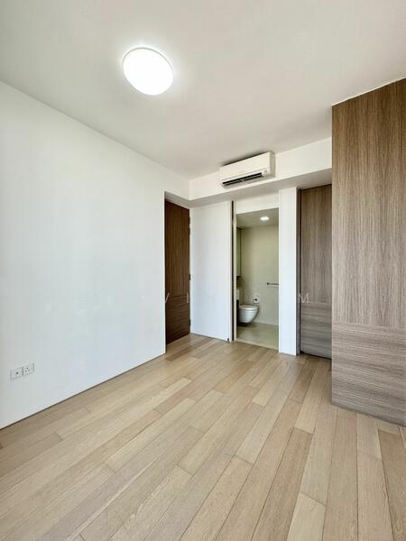 Echelon, 9 Alexandra View, 2 Bedrooms, 732 sqft, Condominium For Rent, by Melvin Sim, 20339829 - PropertyGuru.com.sg