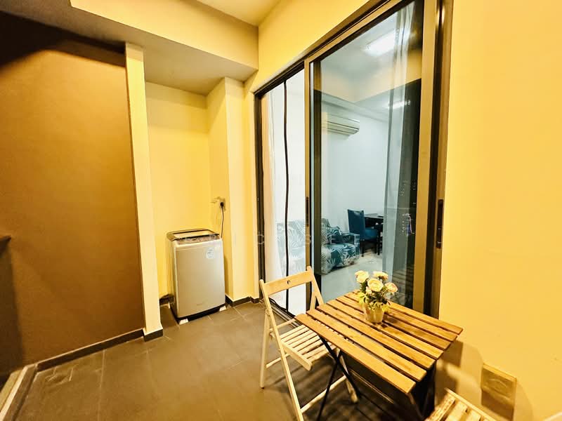 Sims Edge, 1 Geylang East Avenue 2, 2 Bedrooms, 603 sqft, Condominium For Rent, by Eric See, 20341986 - PropertyGuru.com.sg