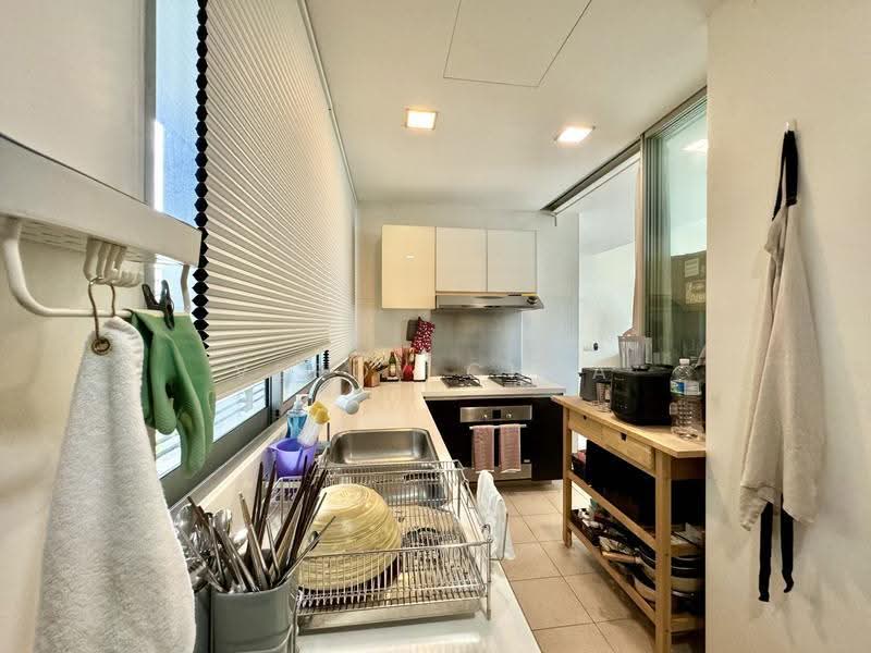 Botannia, 27 West Coast Park, 4 Bedrooms, 1,562 sqft, Condominium For Rent, by Veroy Chua, 20350452 - PropertyGuru.com.sg