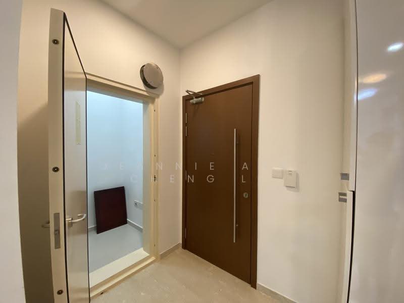 The Hillford, 180 Jalan Jurong Kechil, Clementi Park / Upper Bukit Timah, 1 Bedroom, 398 sqft, Apartment For Rent, by Jeannie Ang Cheng Li, 20357251 - Entrance - PropertyGuru.com.sg