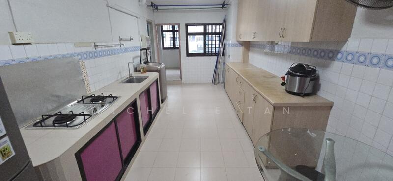 For Rent - 216 Ang Mo Kio Avenue 1