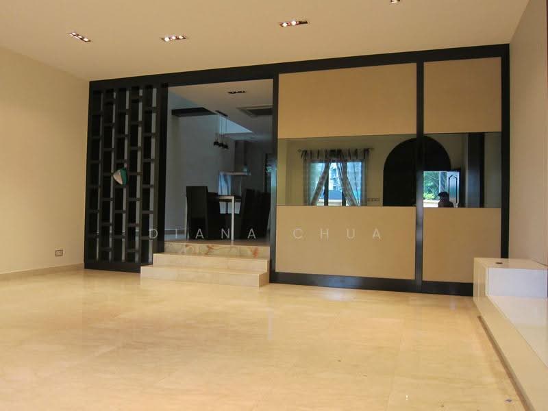 Rifle Range Road Bukit Timah King Albert Park MRT, Rifle Range Road, Clementi Park / Upper Bukit Timah, 5 Bedrooms, 5,128 sqft, Terraced House For Rent, by Diana Chua, 20368246 - PropertyGuru.com.sg