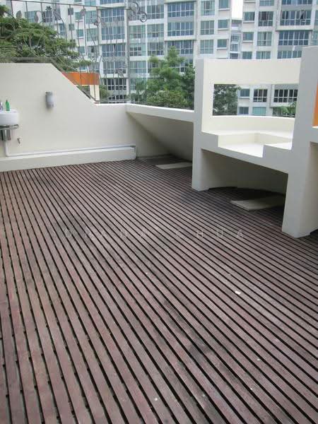 Rifle Range Road Bukit Timah King Albert Park MRT, Rifle Range Road, Clementi Park / Upper Bukit Timah, 5 Bedrooms, 5,128 sqft, Terraced House For Rent, by Diana Chua, 20368246 - PropertyGuru.com.sg