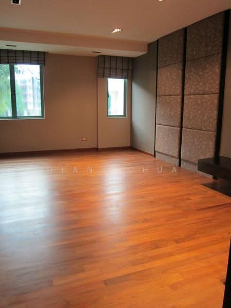 Rifle Range Road Bukit Timah King Albert Park MRT, Rifle Range Road, Clementi Park / Upper Bukit Timah, 5 Bedrooms, 5,128 sqft, Terraced House For Rent, by Diana Chua, 20368246 - PropertyGuru.com.sg