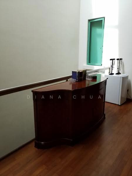 Rifle Range Road Bukit Timah King Albert Park MRT, Rifle Range Road, Clementi Park / Upper Bukit Timah, 5 Bedrooms, 5,128 sqft, Terraced House For Rent, by Diana Chua, 20368246 - PropertyGuru.com.sg