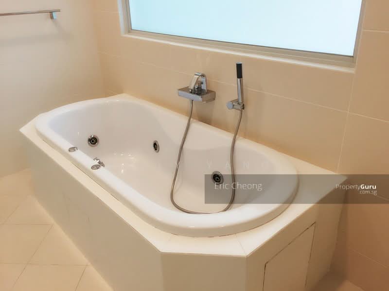 Namly Crescent, 7 Namly Crescent, 5 Bedrooms, 4,400 sqft, Semi-Detached House For Rent, by Kelly Yang, 20368318 - PropertyGuru.com.sg