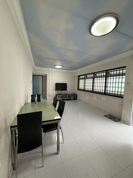 247 Compassvale Road, 247 Compassvale Road, Hougang / Punggol / Sengkang, 3 Bedrooms, 968 sqft, HDB Flat For Rent, by Johnnie Han, 20369515 - Living Room - PropertyGuru.com.sg