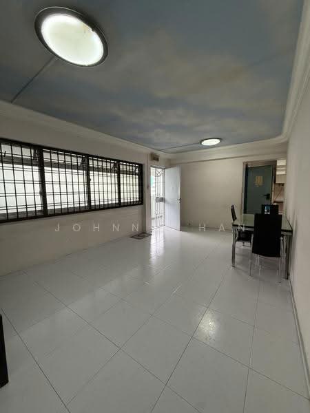 247 Compassvale Road, 247 Compassvale Road, Hougang / Punggol / Sengkang, 3 Bedrooms, 968 sqft, HDB Flat For Rent, by Johnnie Han, 20369515 - Living Room - PropertyGuru.com.sg