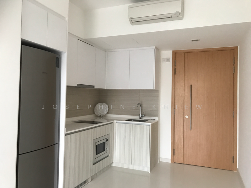 the-glades-tenah-merah-mrt