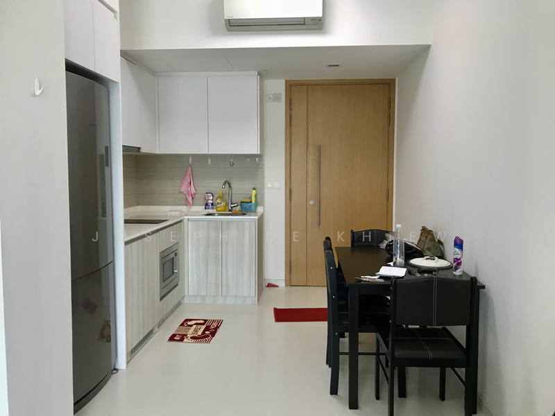 the-glades-tenah-merah-mrt