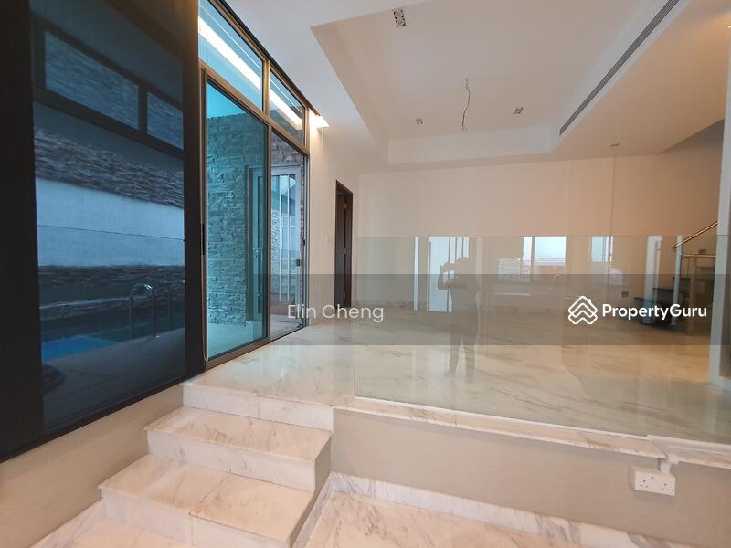 For Rent - Five Chancery