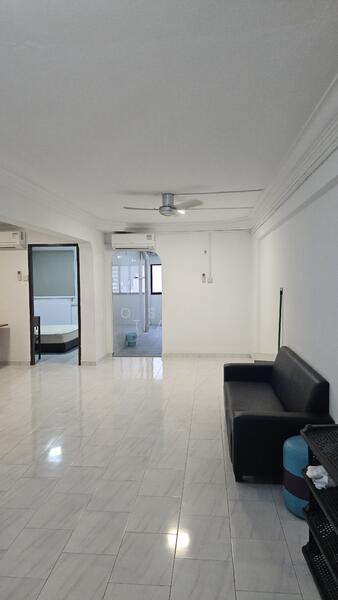 127 Ang Mo Kio Avenue 3, 127 Ang Mo Kio Avenue 3, 2 Bedrooms, 882 sqft, HDB Flat For Rent, by Joseph Tan, 20382462 - PropertyGuru.com.sg