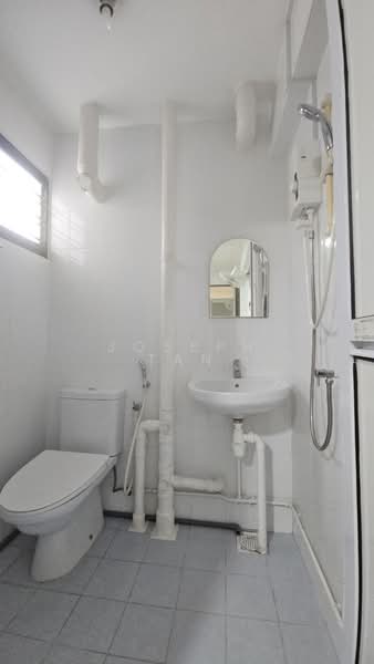 127 Ang Mo Kio Avenue 3, 127 Ang Mo Kio Avenue 3, 2 Bedrooms, 882 sqft, HDB Flat For Rent, by Joseph Tan, 20382462 - PropertyGuru.com.sg