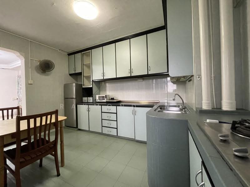 283 Tampines Street 22, 283 Tampines Street 22, Pasir Ris / Tampines, 2 Bedrooms, 796 sqft, HDB Flat For Rent, by Raymond Ang, 20382463 - Kitchen - PropertyGuru.com.sg