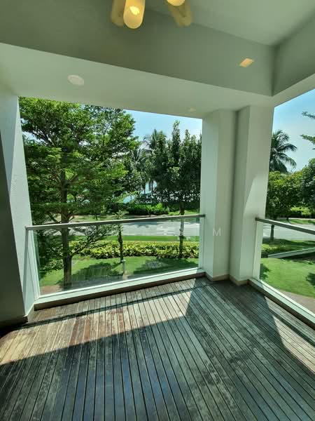 For Rent - The Berth by the Cove