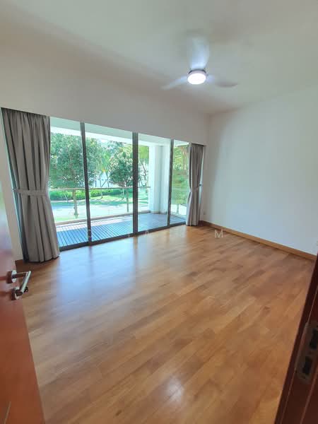 For Rent - The Berth by the Cove