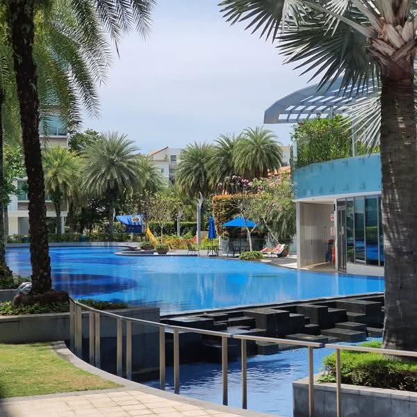 The Azure, 201 Ocean Drive, Harbourfront / Telok Blangah, 3 Bedrooms, 1,700 sqft, Condominium For Rent, by Jay Sim, 20385154 - Pool - PropertyGuru.com.sg