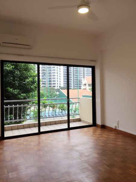 Spanish Village, 60 Farrer Road, 3 Bedrooms, 1,603 sqft, Condominium For Rent, by Tracy Lim, 20391106 - PropertyGuru.com.sg