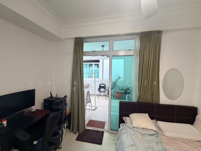 Sunny Palms, 65 Lorong G Telok Kurau, East Coast / Marine Parade, Room Rental, 500 sqft, Condominium For Rent, by Khairan Fairuzal Kassim, 20392229 - Bedroom - PropertyGuru.com.sg