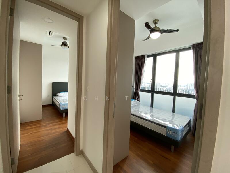 J Gateway, 2 Gateway Drive, 2 Bedrooms, 603 sqft, Condominium For Rent, by John Tan, 20394117 - PropertyGuru.com.sg