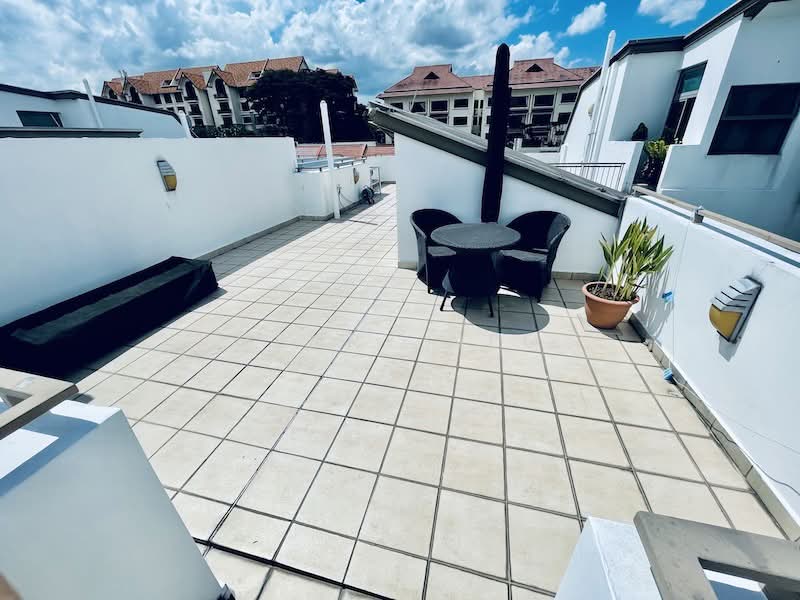 The Grandhill, 39 Pasir Panjang Hill, 2 Bedrooms, 1,885 sqft, Condominium For Rent, by Henry Neo, 20397834 - PropertyGuru.com.sg