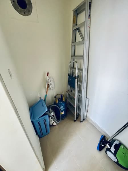 The Grandhill, 39 Pasir Panjang Hill, 2 Bedrooms, 1,885 sqft, Condominium For Rent, by Henry Neo, 20397834 - PropertyGuru.com.sg