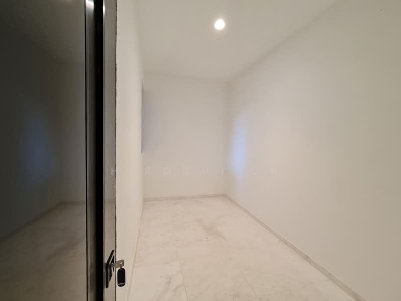 Cairnhill Nine, 9 Cairnhill Road, 2 Bedrooms, 743 sqft, Condominium For Rent, by Hiroshi Oh, 20398378 - PropertyGuru.com.sg